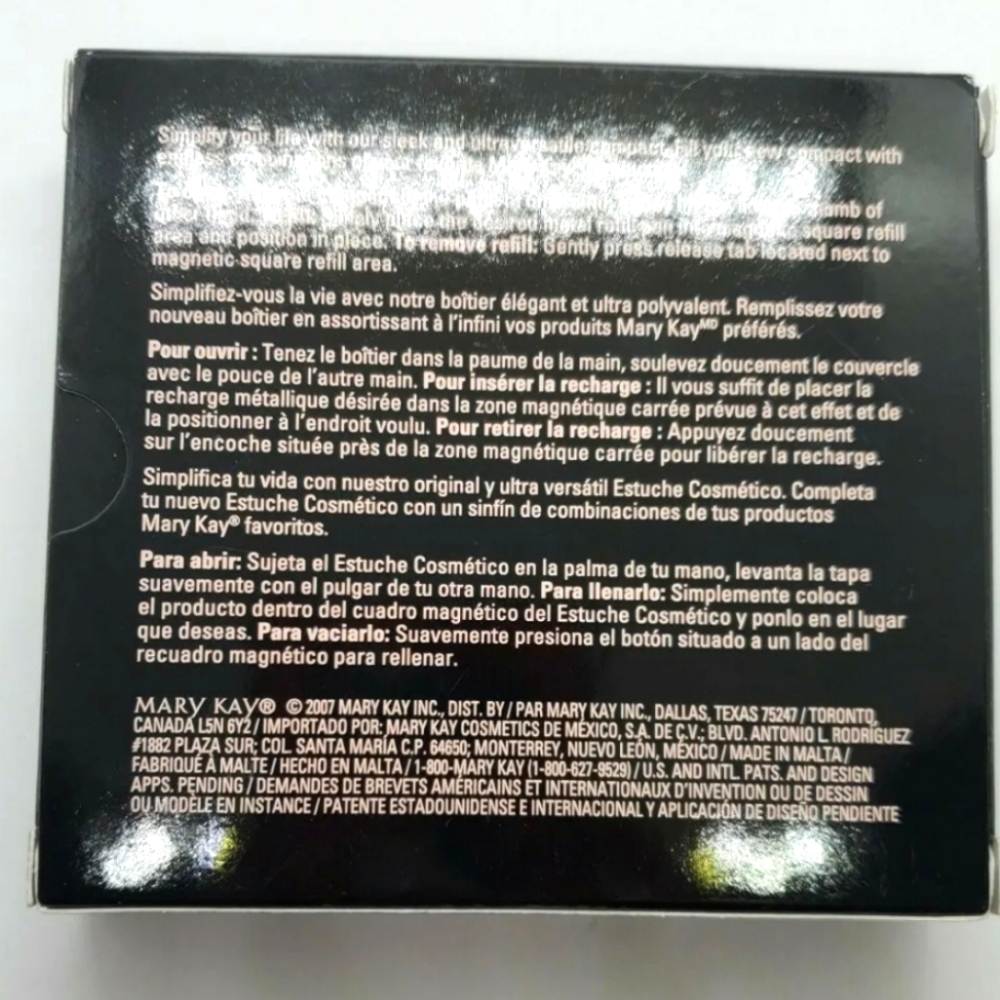 New in Box MARY KAY Makeup Compact Black & Pink With Mirror Unfilled - Picture 3 of 4